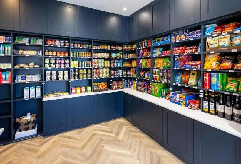 ２ベッドルームアパートメント, Westciti Caroco Apart