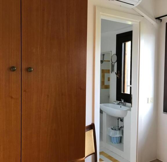 ベーシックルーム, Residenza Le Serre