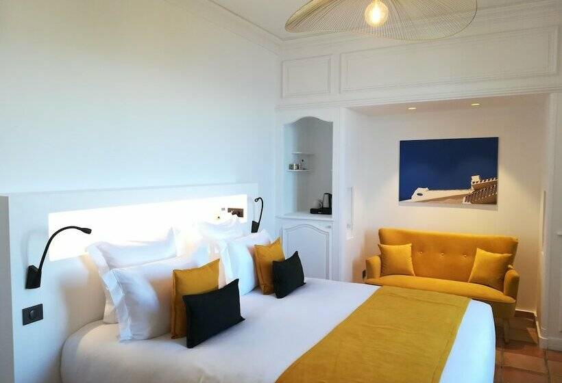 Классический Номер, Club Port La Galere