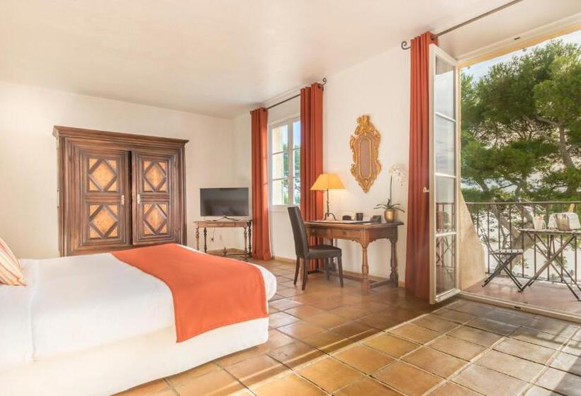 尊贵房, Club Port La Galere