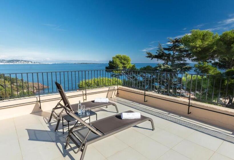 Люкс с гидромассажем, Club Port La Galere