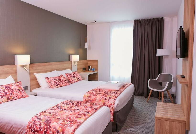 חדר סטנדרט, Kyriad Pontarlier