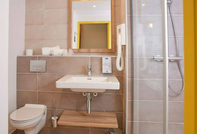 חדר סטנדרט, Kyriad Pontarlier