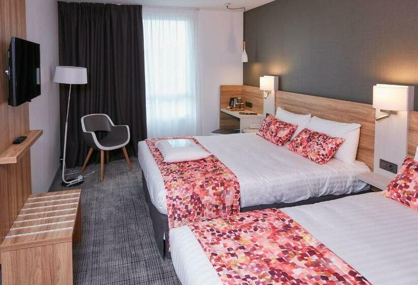 חדר סטנדרט, Kyriad Pontarlier