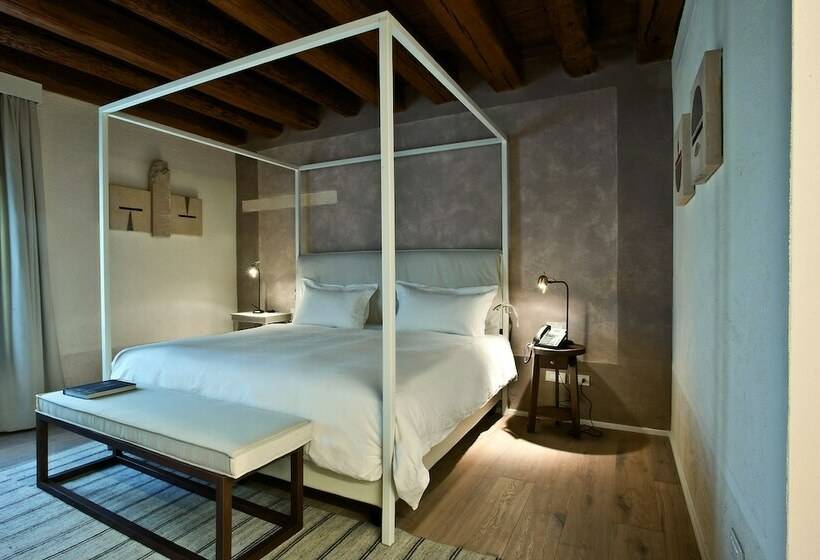 اتاق کلاسیک, La Barchessa Di Villa Pisani