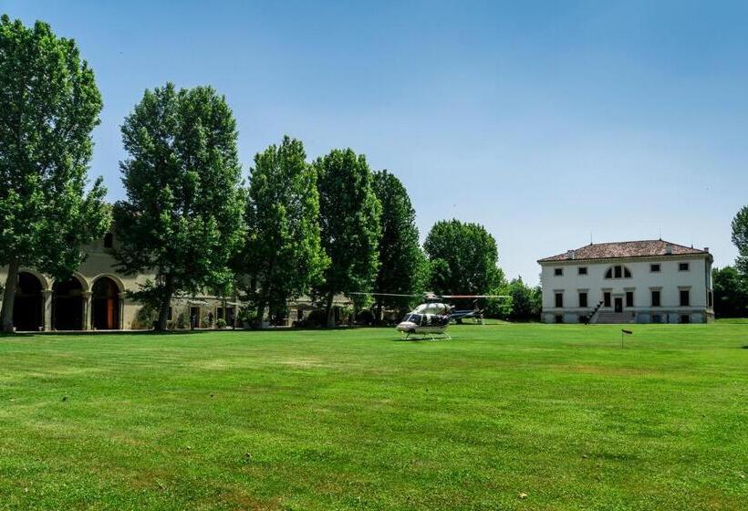سوییت لوکس, La Barchessa Di Villa Pisani