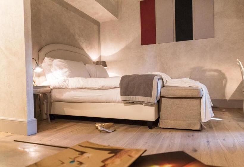 اتاق لوکس, La Barchessa Di Villa Pisani