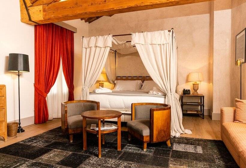 سوییت جونیور, La Barchessa Di Villa Pisani