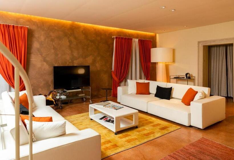 デラックススイート, La Barchessa Di Villa Pisani