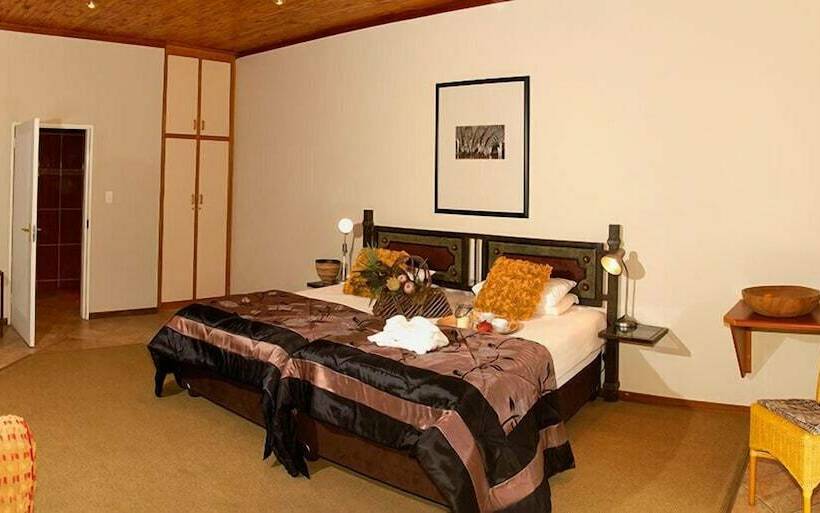 스탠다드 룸, Out Of Africa Town Lodge