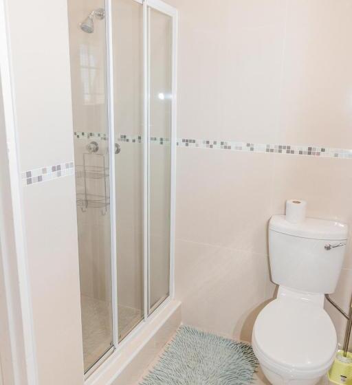 스탠다드 룸, Out Of Africa Town Lodge