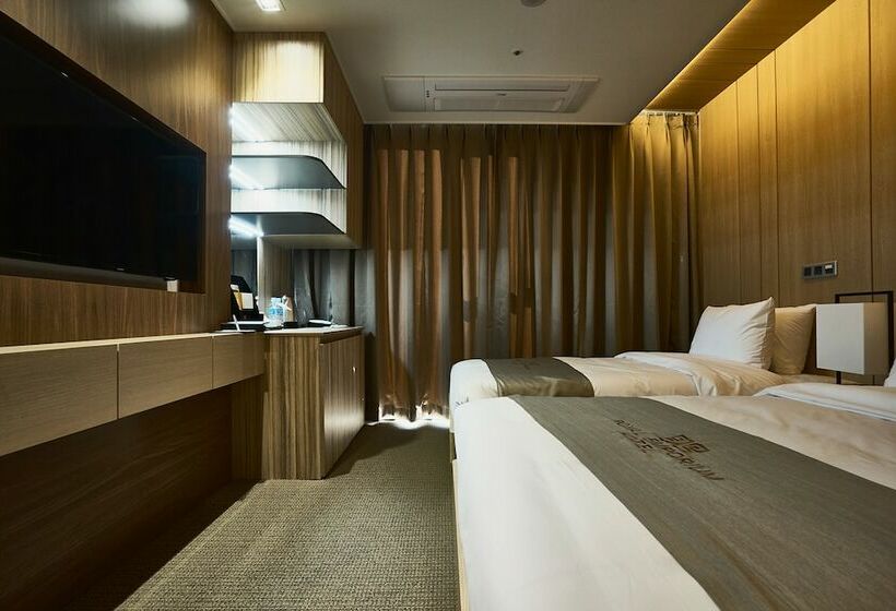 غرفة ديلوكس, Royal Emporium Incheon Airport