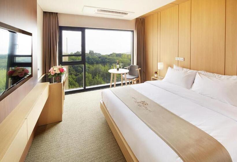 غرفة إقتصادية, Royal Emporium Incheon Airport