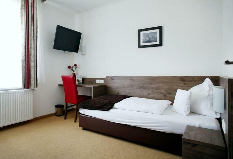 غرفة قياسية فردية, Wallseerhof