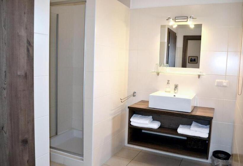 غرفة قياسية, Wallseerhof