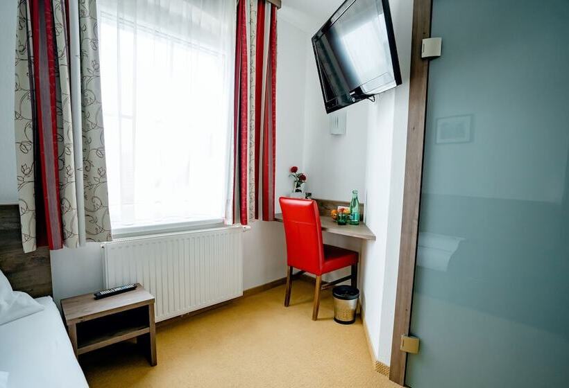 غرفة قياسية فردية, Wallseerhof