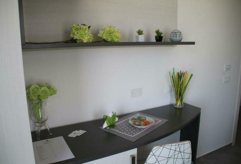 חדר סטנדרט עם מרפסת, La Terrazza B&b