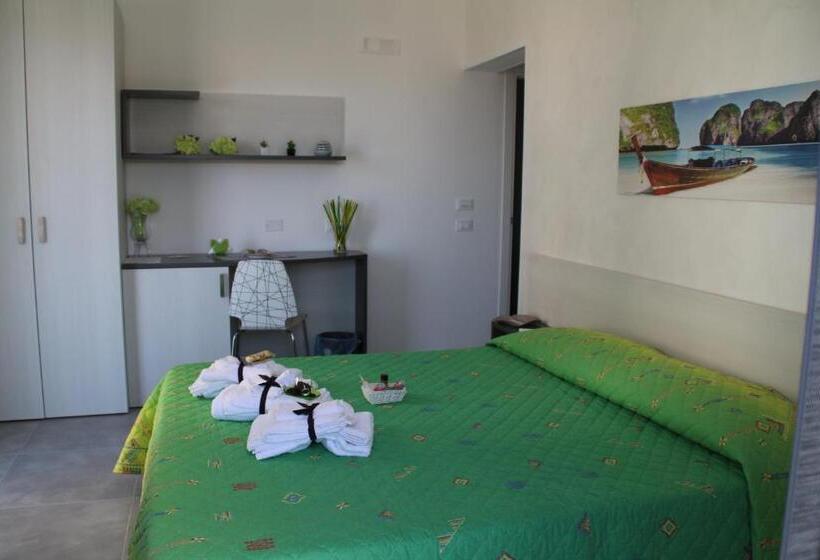 חדר סטנדרט עם מרפסת, La Terrazza B&b