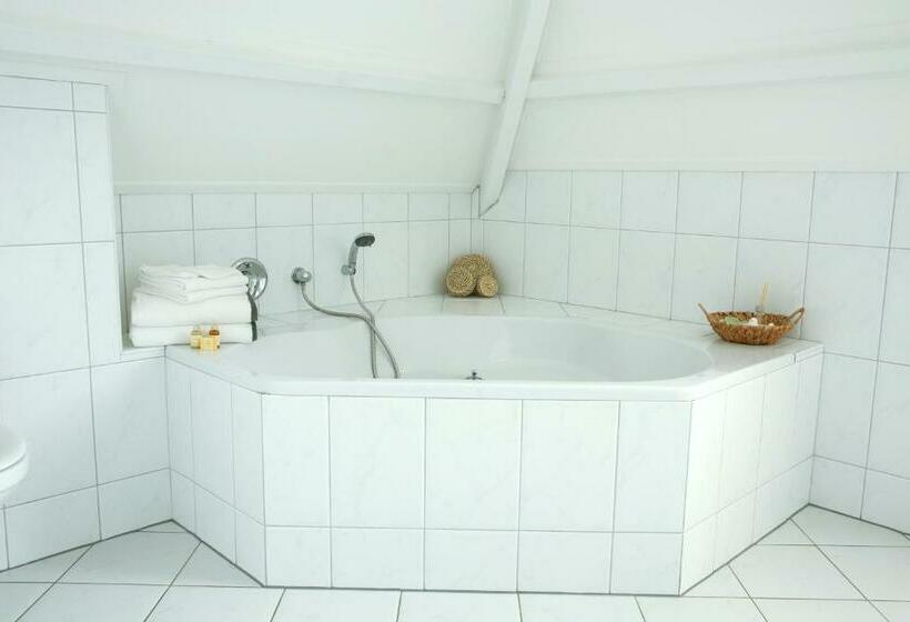 ガーデンビューデラックスルーム, Picabella   B&b En Atelier