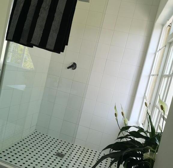 豪华房间, Almond Cottage Bed & Breakfast