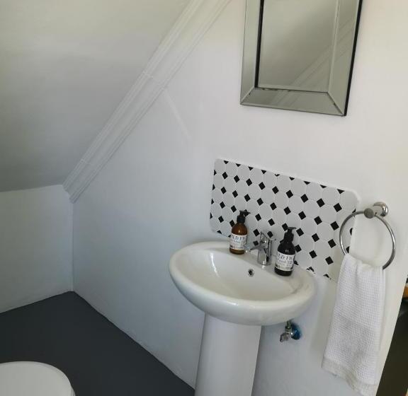 豪华房间, Almond Cottage Bed & Breakfast