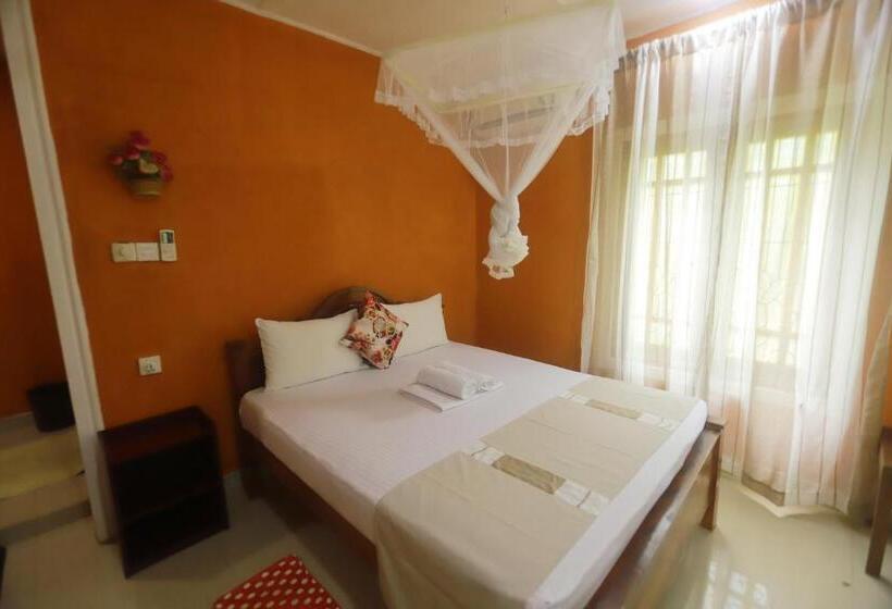 Номер Стандарт Трехместный, Sigiriya Pikaso Homestay