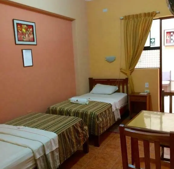 ファミリールーム, Hostal El Pillkay