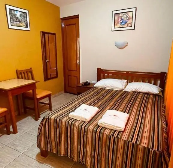 スタンダードシングルルーム, Hostal El Pillkay