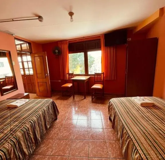 デラックスルーム, Hostal El Pillkay