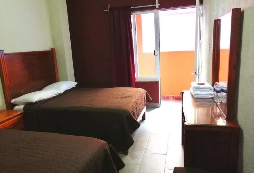 スタンダードルーム, La Gloria Xilitla