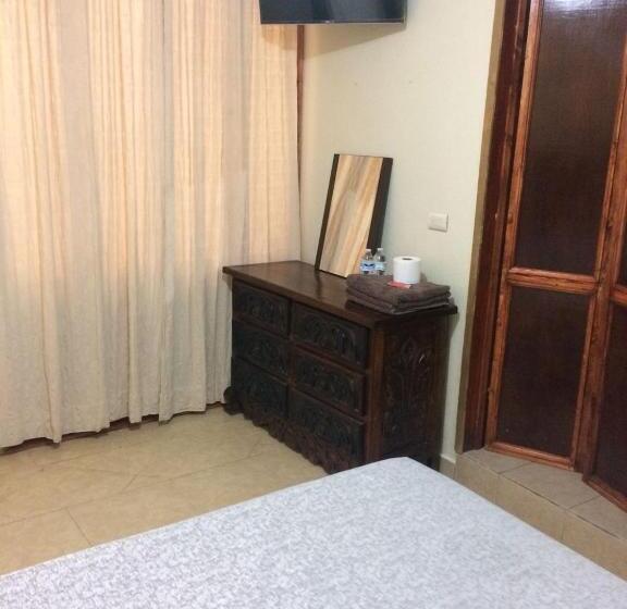 スタンダードルーム, La Gloria Xilitla