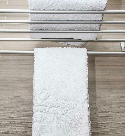 Chambre Standard, Laforge