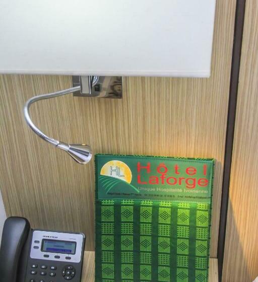 Standard Room, Laforge