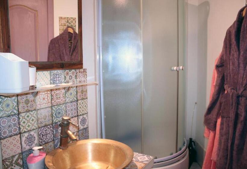 اتاق استاندارد, Mamba