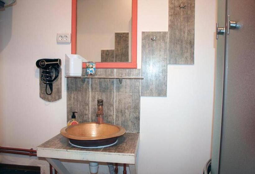 اتاق لوکس, Mamba