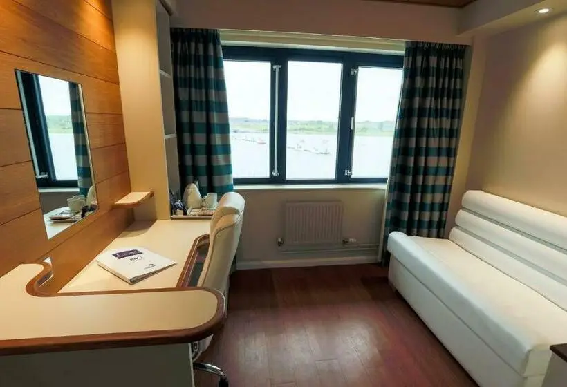 Standard-huone, Rnli College