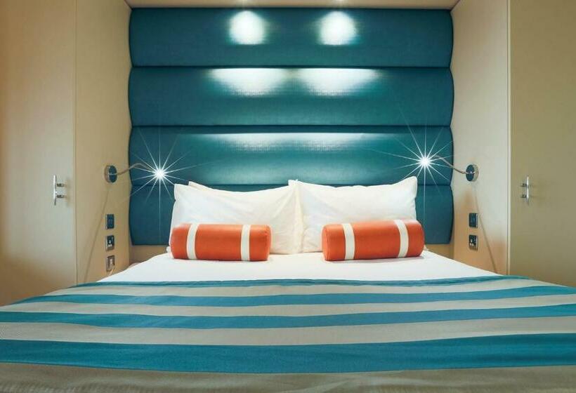 スタンダードルーム, Rnli College