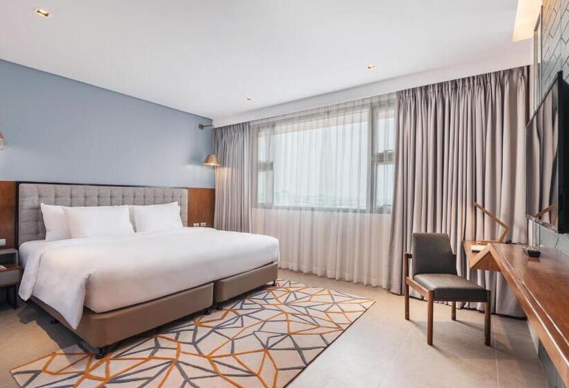 스탠다드 룸 킹사이즈 침대, Summit Galleria Cebu