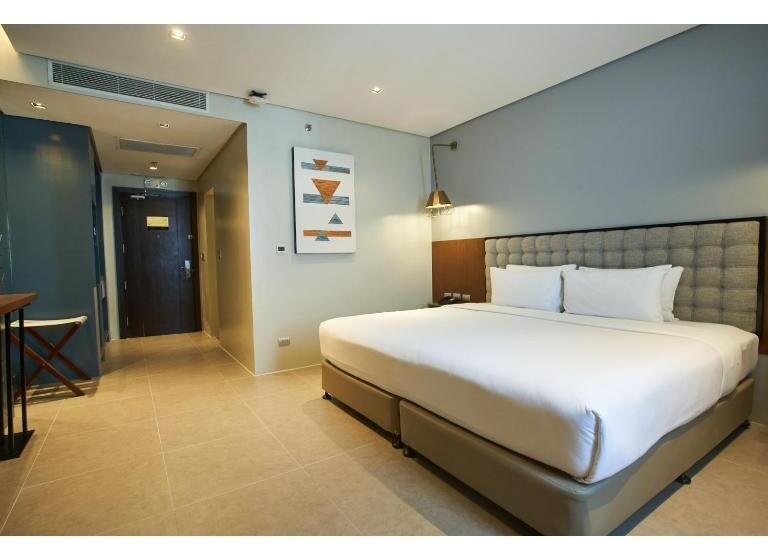 스탠다드 룸 킹사이즈 침대, Summit Galleria Cebu