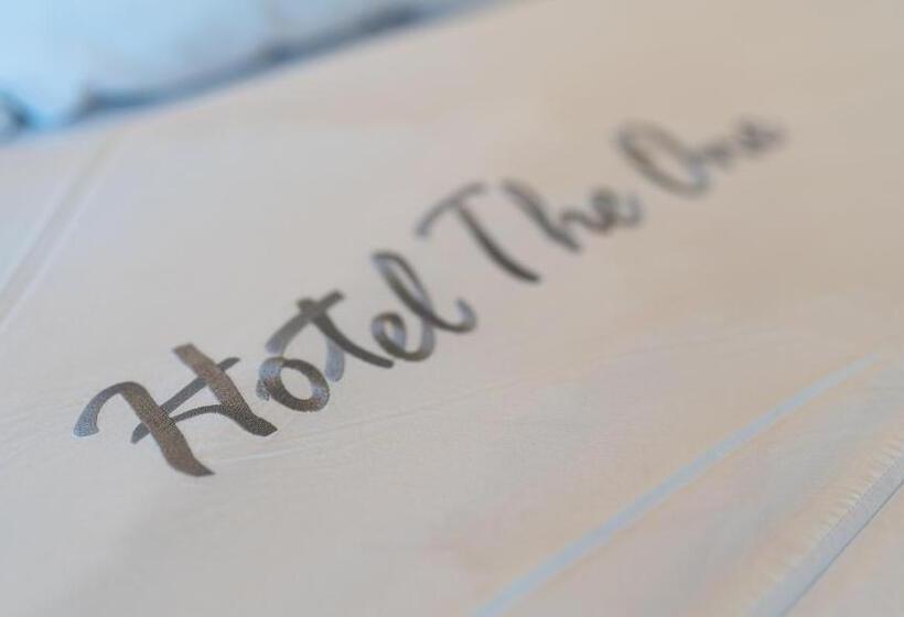 オーシャンビュースタンダードルーム, The One