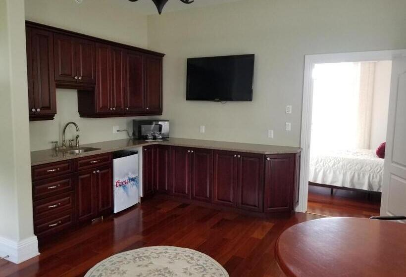 Номер Стандарт, Riverview B&b