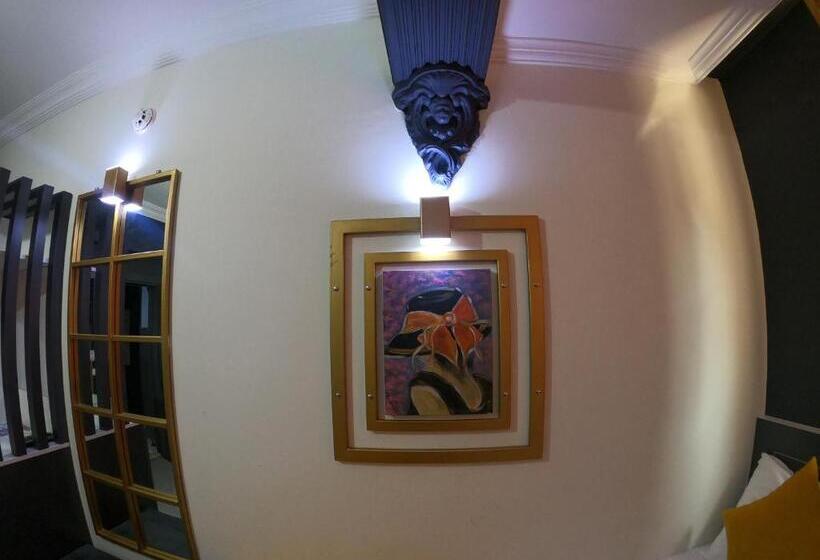 اتاق استاندارد, Exporoyal