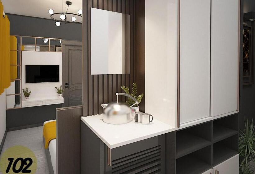 اتاق استاندارد یک نفره, Exporoyal