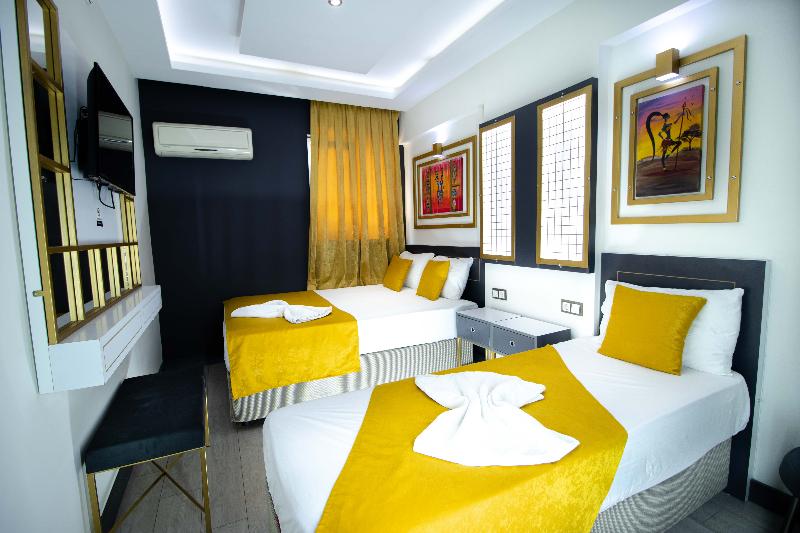 اتاق استاندارد سه نفره, Exporoyal