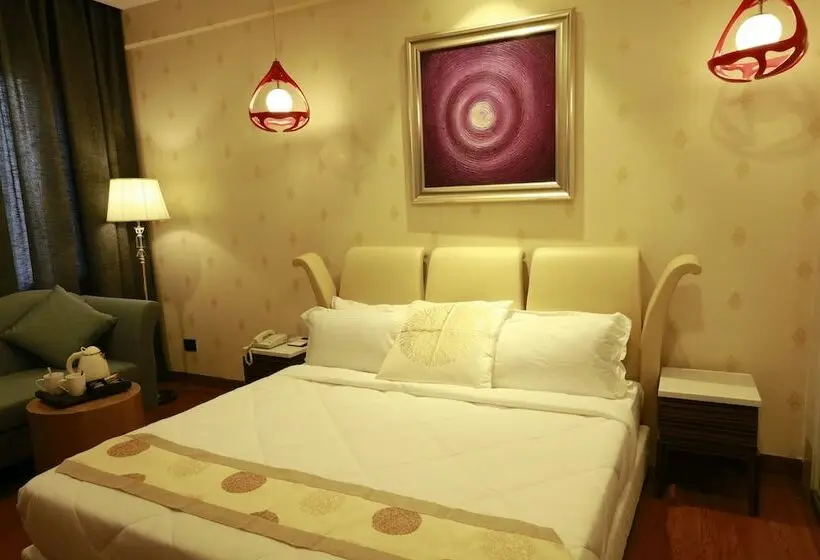 Royal-huone, Pal Heights Mantra