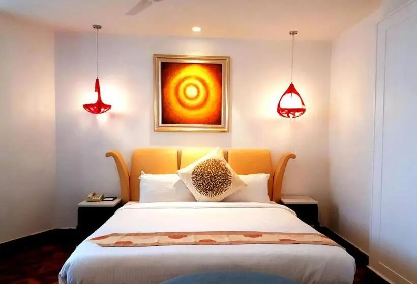 Sviitti, Pal Heights Mantra