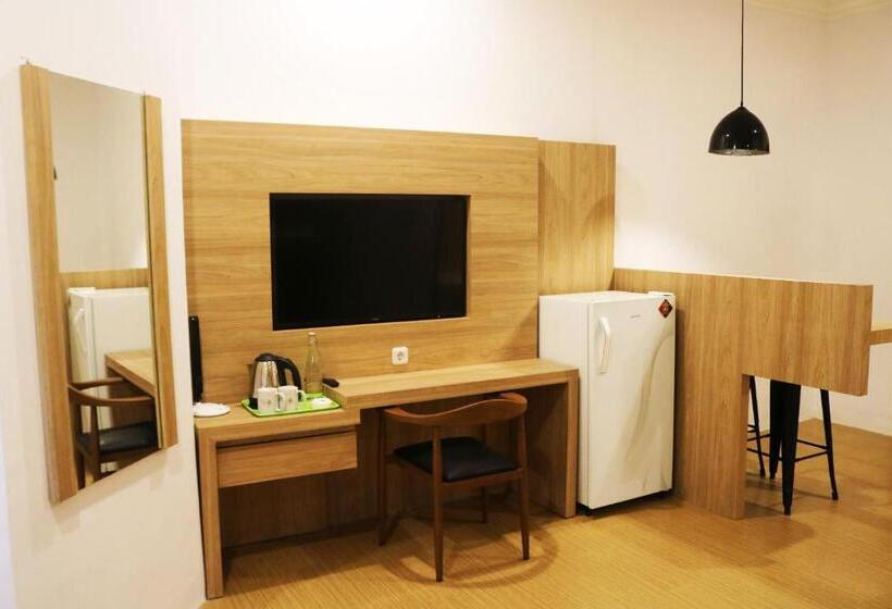 סוויטה משפחתית, Royal Park