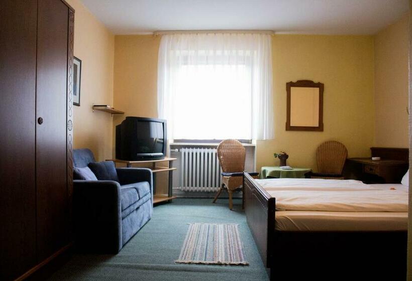 스탠다드 룸, Westrich