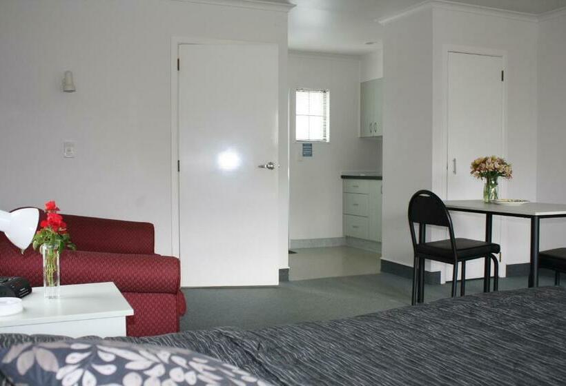 סטודיו סטנדרט, מיטה זוגית, Kerry Lane Motel