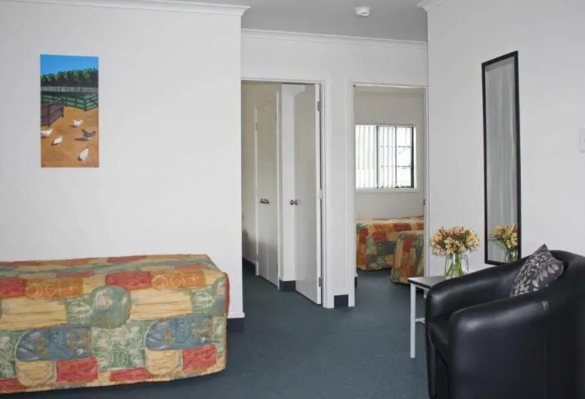 ２ベッドルームアパートメント, Kerry Lane Motel